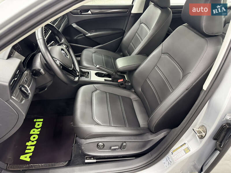 Седан Volkswagen Passat 2020 в Одессе фото 12 Седан Volkswagen Passat 2020 в Одессе