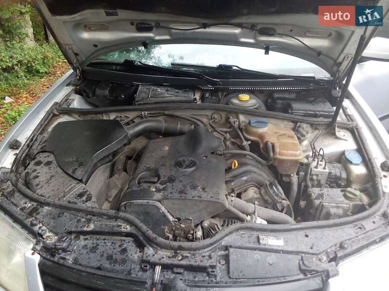 Седан Volkswagen Passat 1999 в Каменец-Подольском