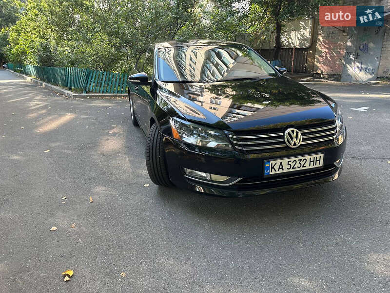 Седан Volkswagen Passat 2015 в Києві