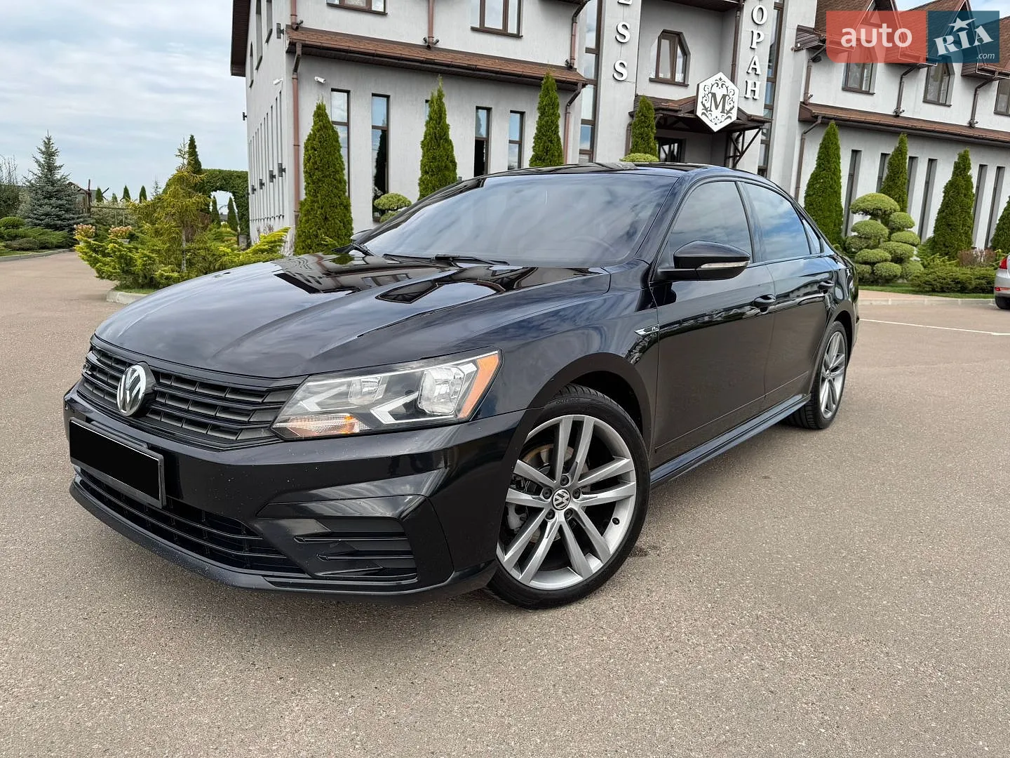 2017 Volkswagen Passat - мініатюра 2