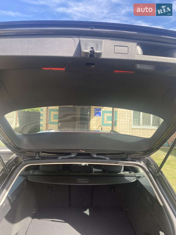 Универсал Volkswagen Passat 2019 в Броварах