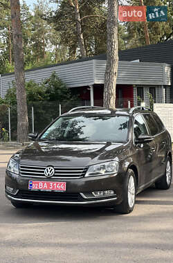 Универсал Volkswagen Passat 2013 в Виннице