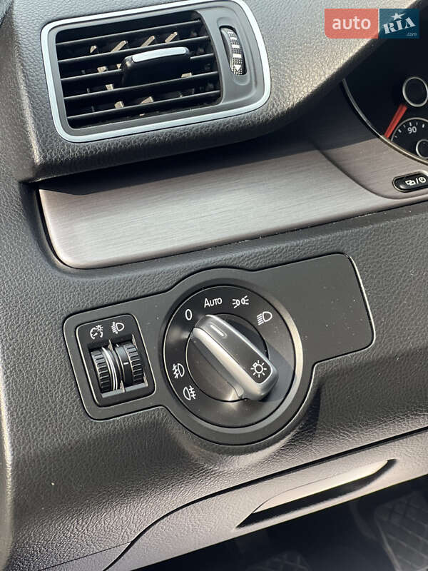 Универсал Volkswagen Passat 2013 в Виннице фото 34 Универсал Volkswagen Passat 2013 в Виннице