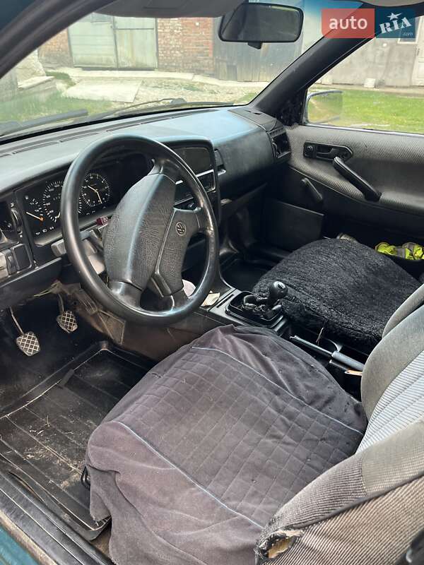 Седан Volkswagen Passat 1988 в Калуше фото 8 Седан Volkswagen Passat 1988 в Калуше