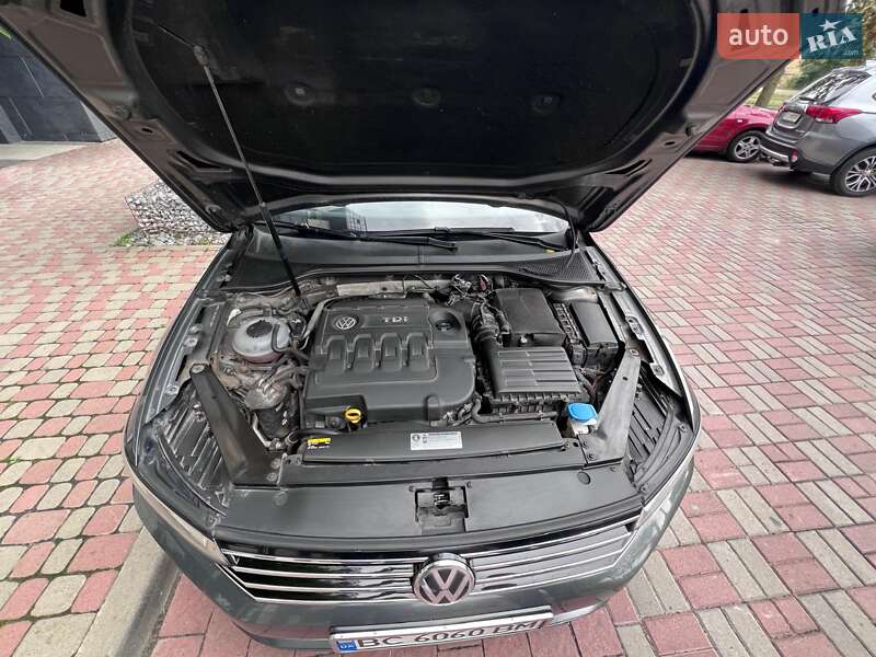 Универсал Volkswagen Passat 2016 в Львове