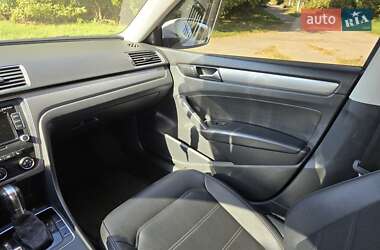 Седан Volkswagen Passat 2014 в Шостке