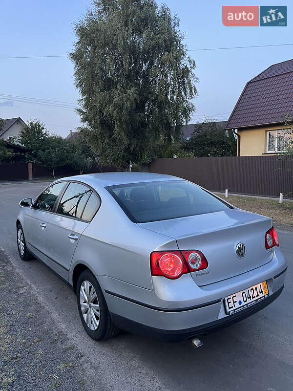 Седан Volkswagen Passat 2007 в Ковеле