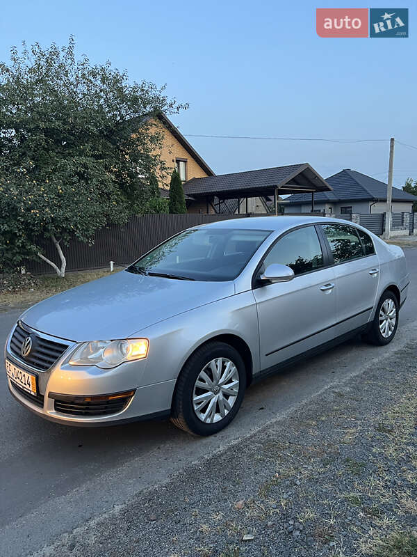 Седан Volkswagen Passat 2007 в Ковеле