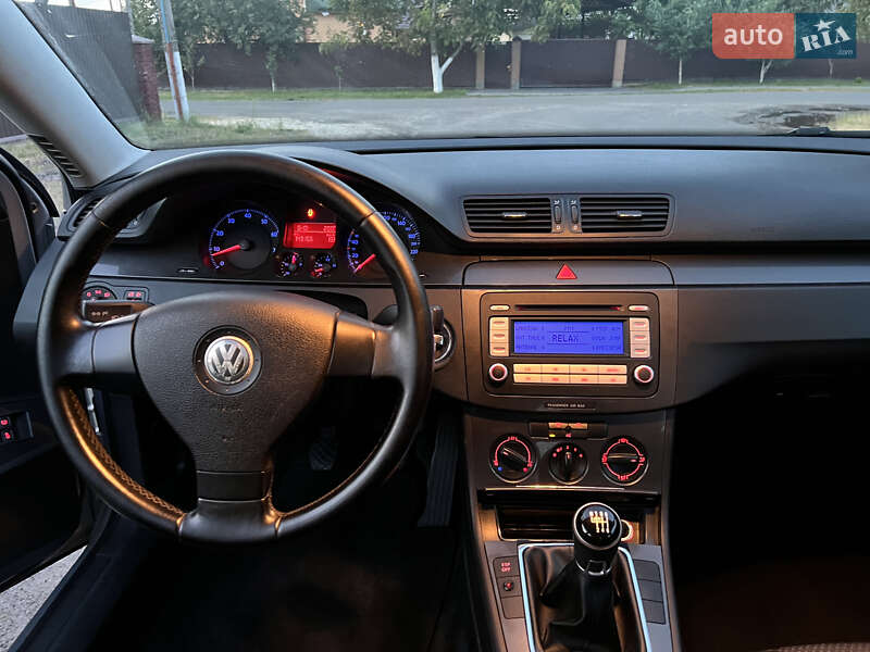 Седан Volkswagen Passat 2007 в Ковеле