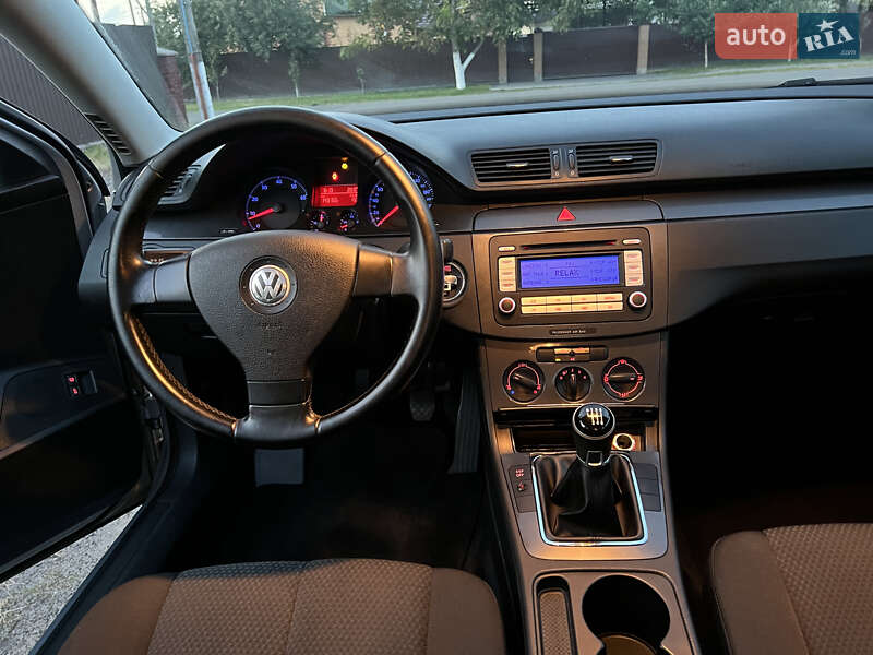 Седан Volkswagen Passat 2007 в Ковеле