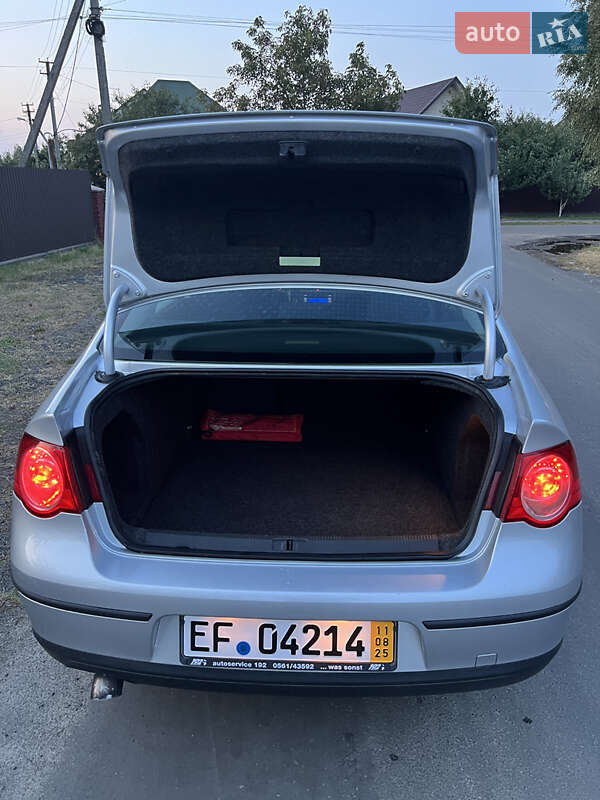 Седан Volkswagen Passat 2007 в Ковеле