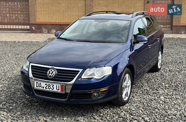 Універсал Volkswagen Passat 2010 в Ковелі