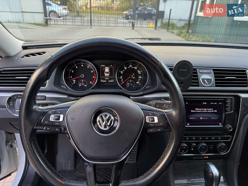 Седан Volkswagen Passat 2016 в Черкассах фото 15 Седан Volkswagen Passat 2016 в Черкассах