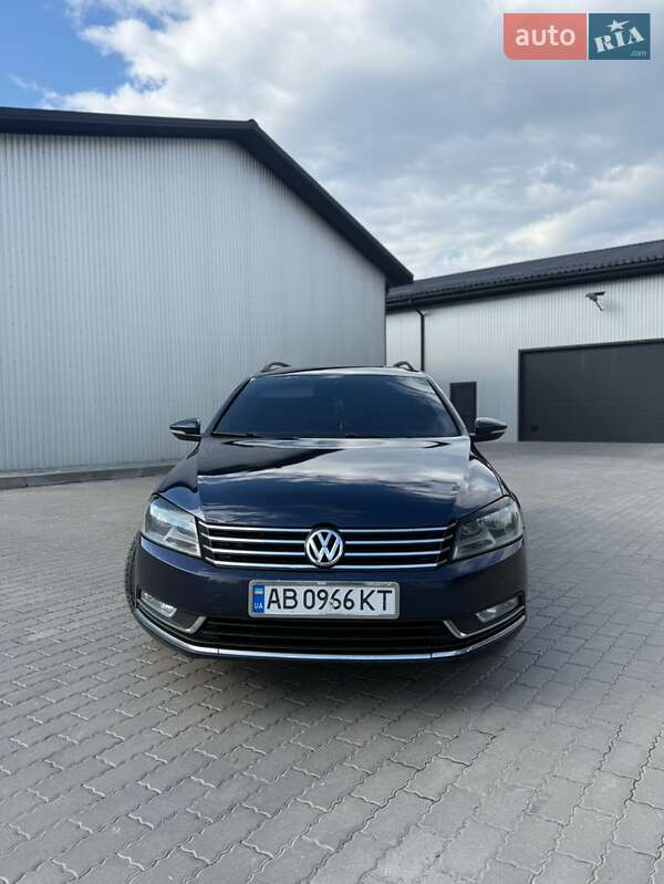 Volkswagen Passat 2011