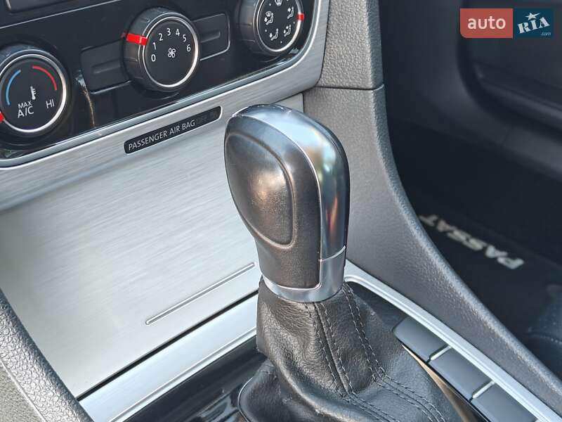 Седан Volkswagen Passat 2013 в Жовтих Водах