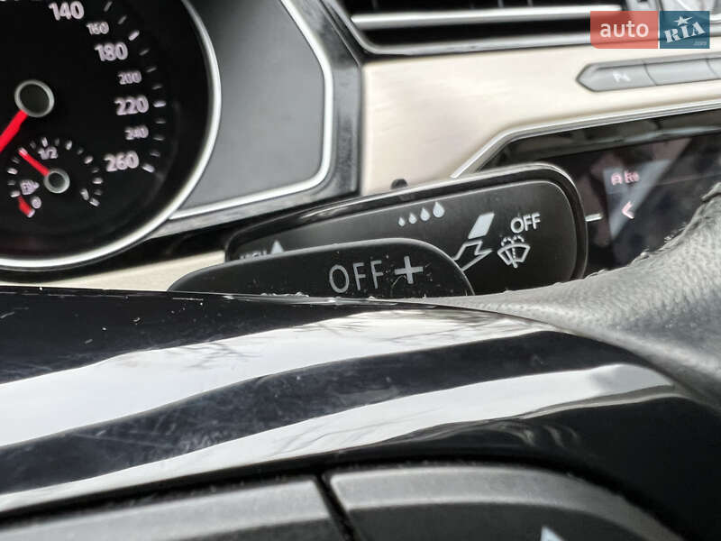 Седан Volkswagen Passat 2017 в Трускавці