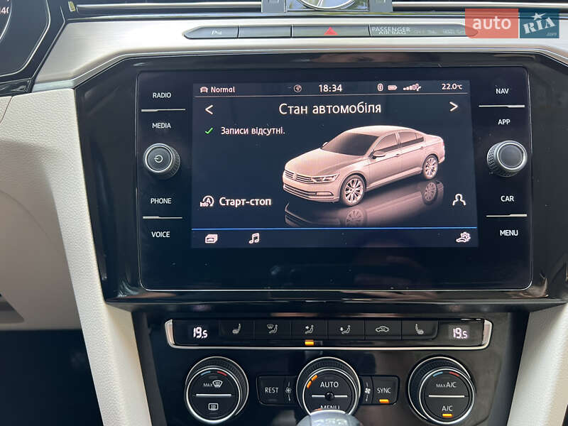 Седан Volkswagen Passat 2017 в Трускавці