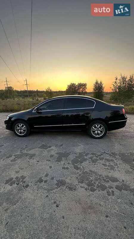 Седан Volkswagen Passat 2007 в Ахтырке