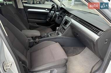 Универсал Volkswagen Passat 2015 в 