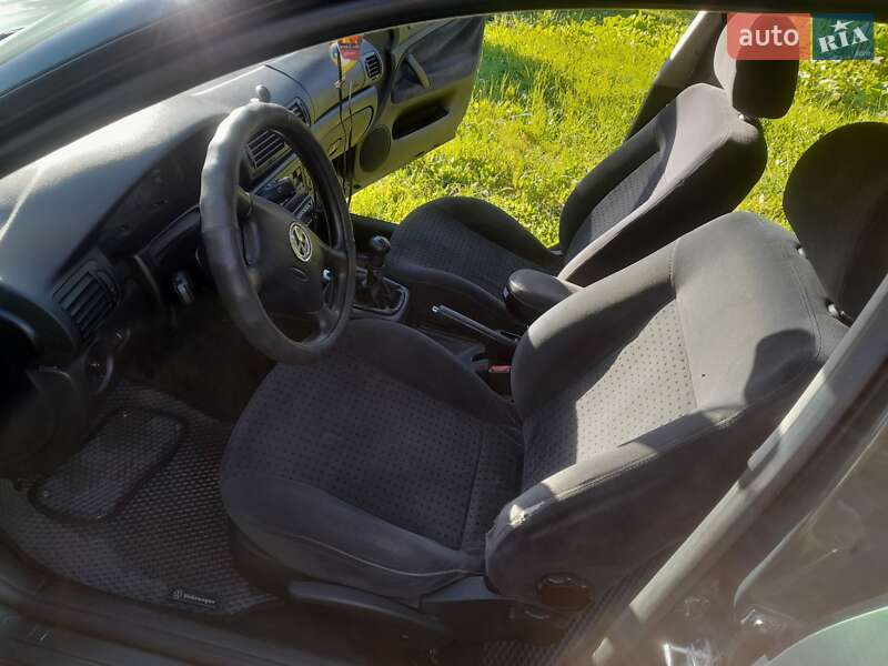 Седан Volkswagen Passat 1998 в Ивано-Франковске фото 8 Седан Volkswagen Passat 1998 в Ивано-Франковске