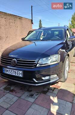 Универсал Volkswagen Passat 2013 в Сумах