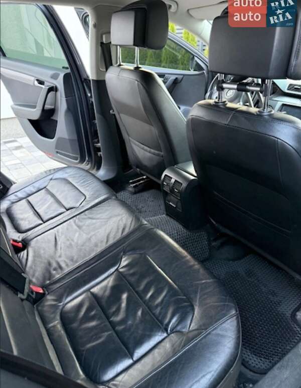 Универсал Volkswagen Passat 2011 в Березному