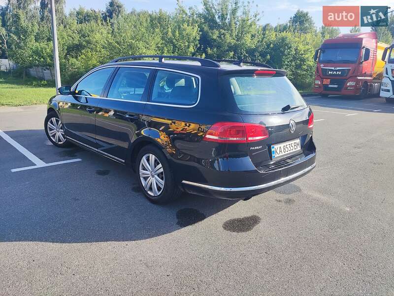 Универсал Volkswagen Passat 2014 в Киеве
