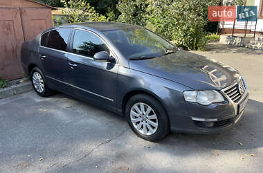 Седан Volkswagen Passat 2009 в Києві