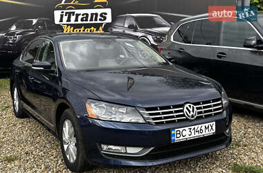 Седан Volkswagen Passat 2014 в Стрые
