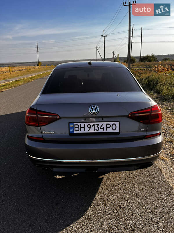 Седан Volkswagen Passat 2017 в Києві