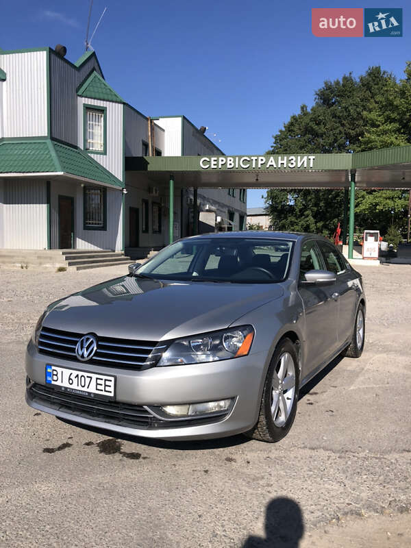 Седан Volkswagen Passat 2013 в Полтаві