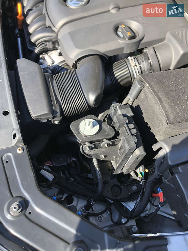 Седан Volkswagen Passat 2013 в Полтаві