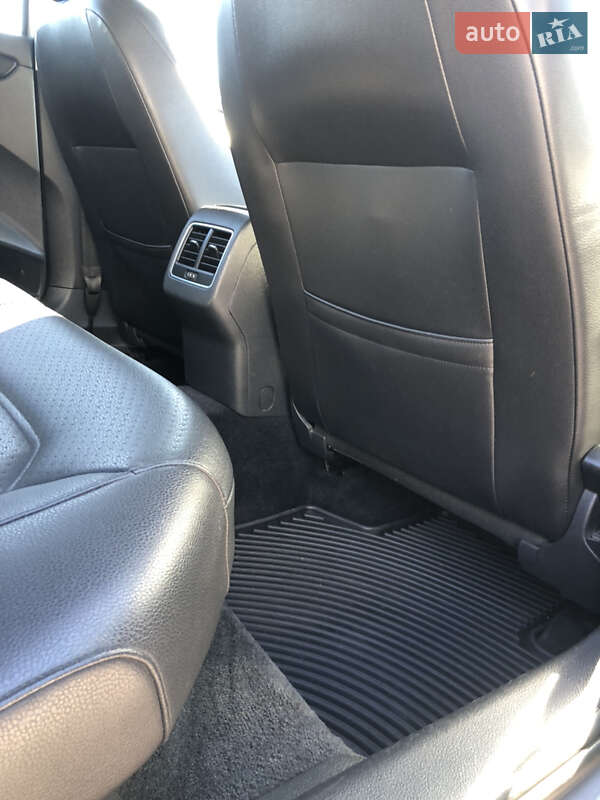 Седан Volkswagen Passat 2013 в Полтаві