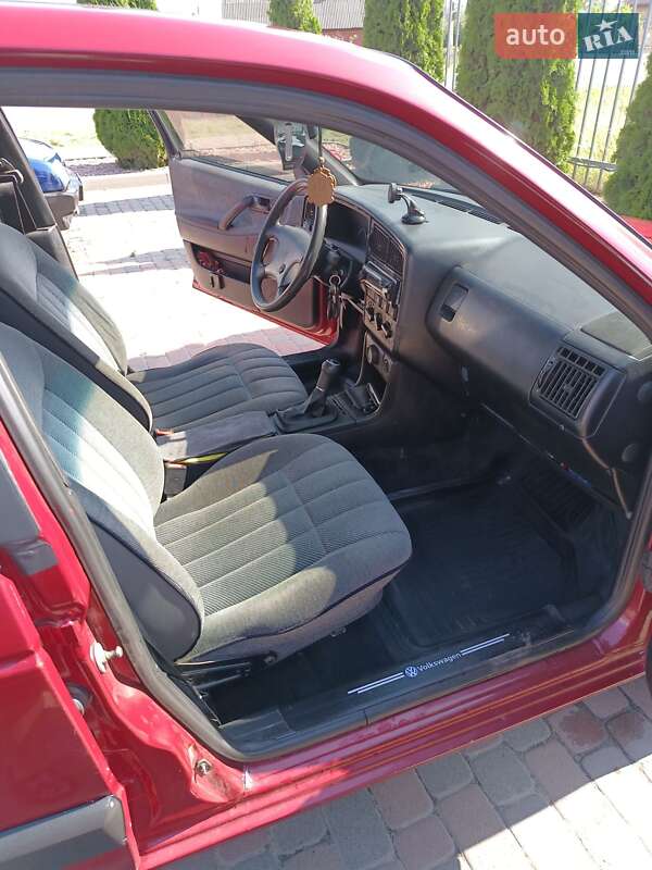 Седан Volkswagen Passat 1989 в Сарнах фото 8 Седан Volkswagen Passat 1989 в Сарнах