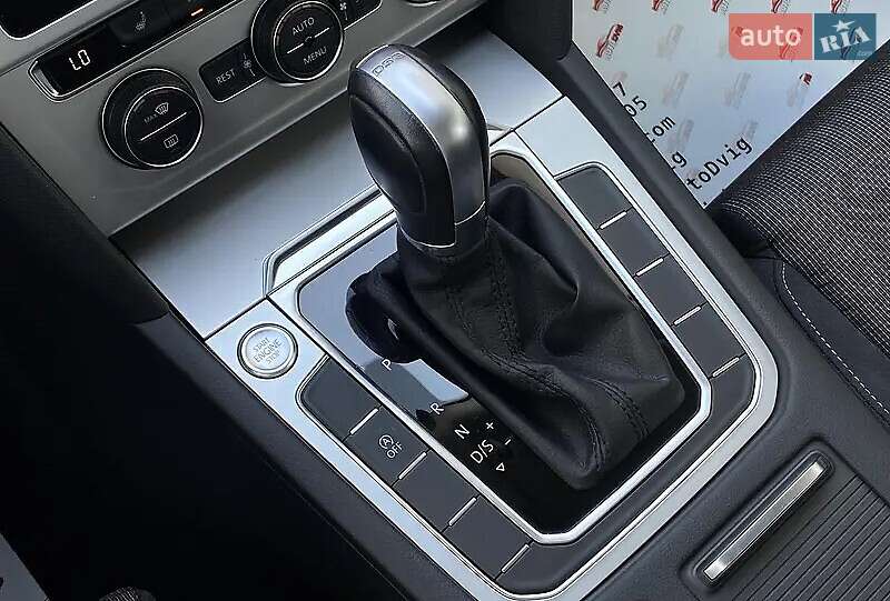 Универсал Volkswagen Passat 2017 в Сарнах