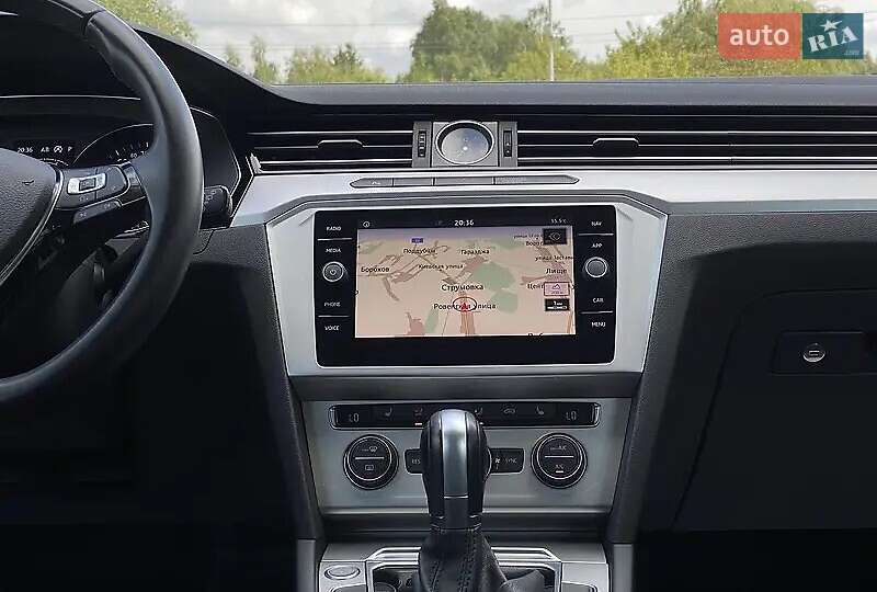 Универсал Volkswagen Passat 2017 в Сарнах