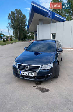 Седан Volkswagen Passat 2008 в Кропивницькому