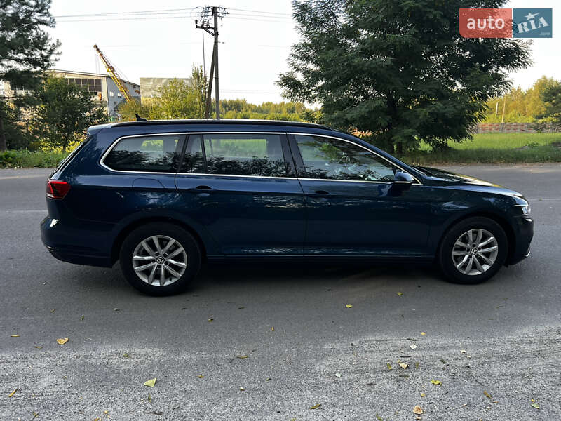Универсал Volkswagen Passat 2022 в Луцке фото 7 Универсал Volkswagen Passat 2022 в Луцке