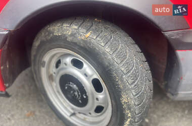 Седан Volkswagen Passat 1995 в 