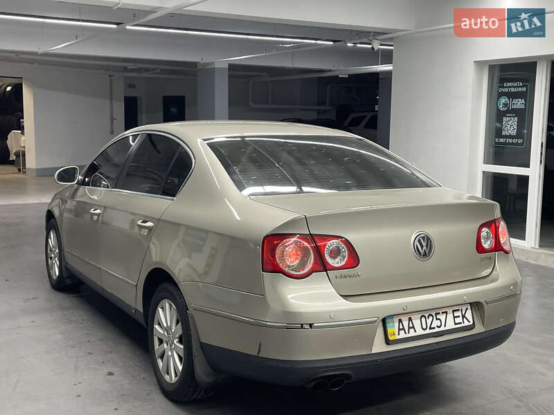 Седан Volkswagen Passat 2007 в Киеве