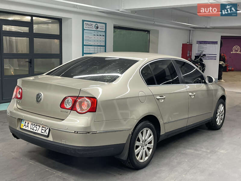 Седан Volkswagen Passat 2007 в Киеве