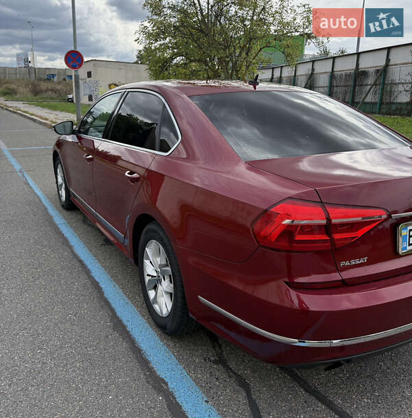Седан Volkswagen Passat 2016 в Иршаве