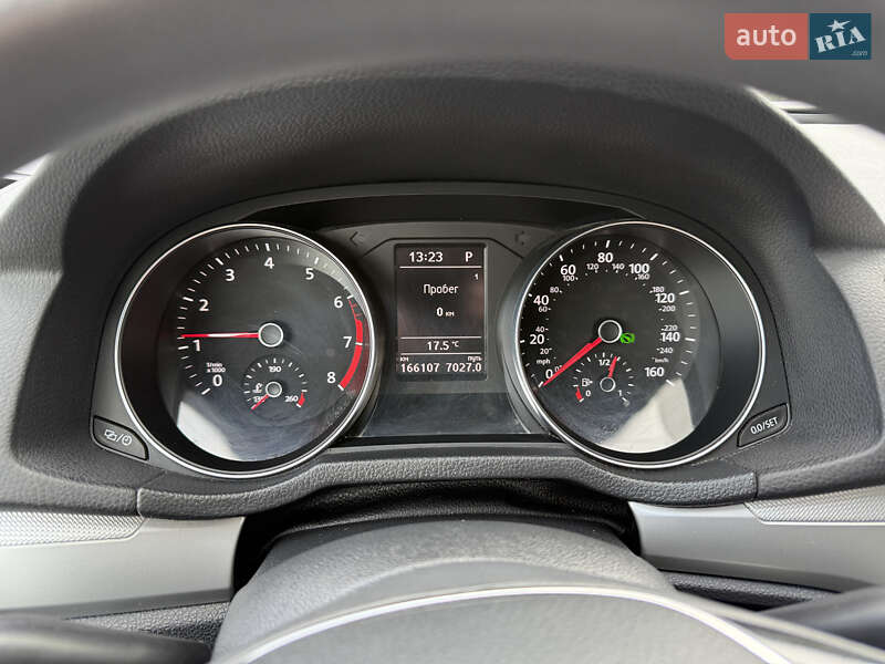 Седан Volkswagen Passat 2016 в Иршаве