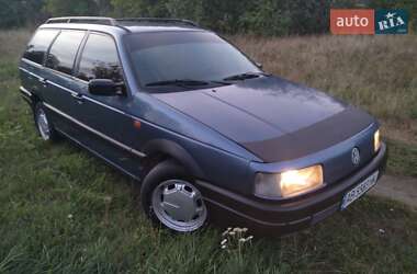 Універсал Volkswagen Passat 1993 в Вінниці