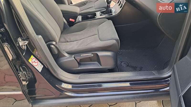 Универсал Volkswagen Passat 2007 в Надворной