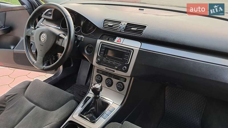 Универсал Volkswagen Passat 2007 в Надворной