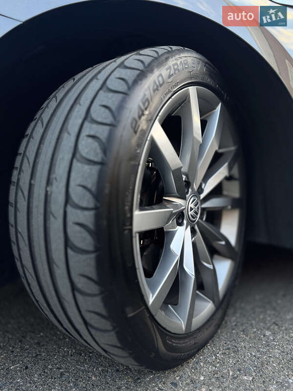 Універсал Volkswagen Passat 2017 в Броварах