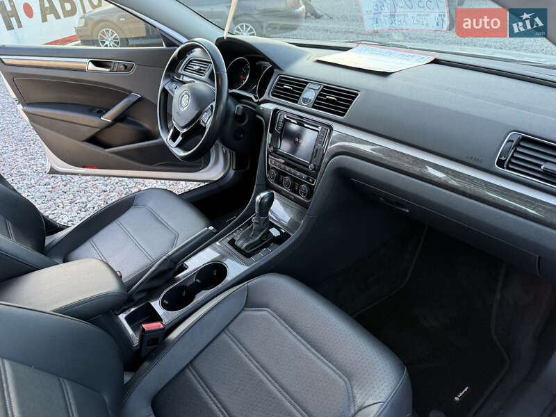 Седан Volkswagen Passat 2017 в Переяславі