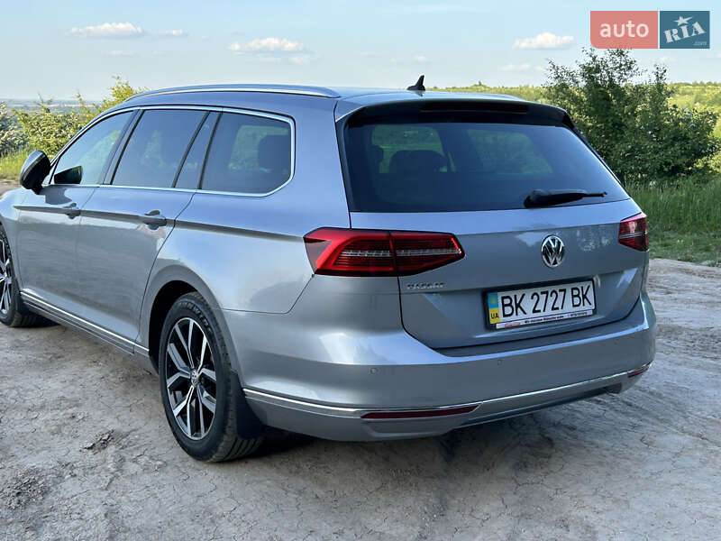 Універсал Volkswagen Passat 2018 в Радивиліві