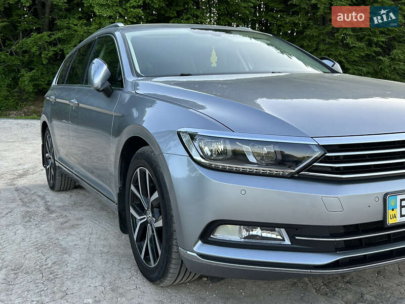 Універсал Volkswagen Passat 2018 в Радивиліві